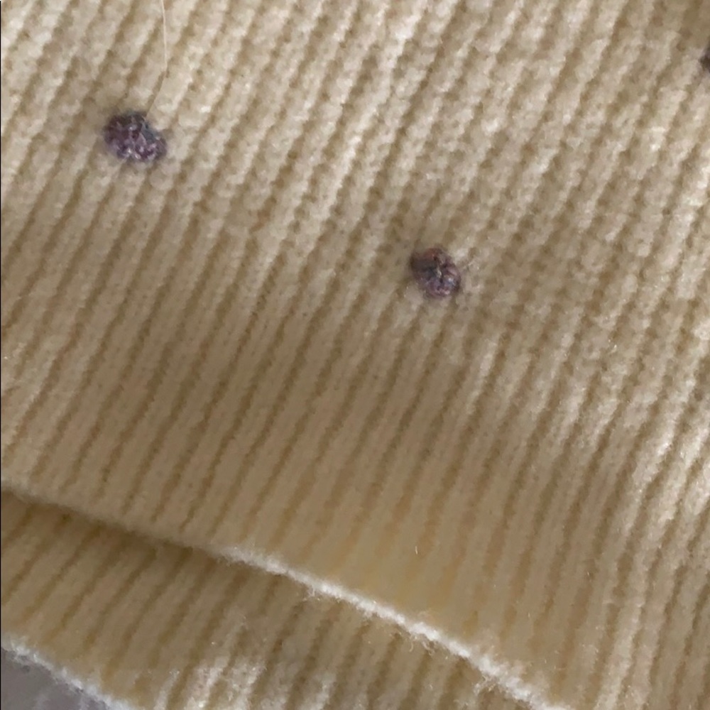 Lou & Grey cream sweater 🌸 - Picture 13 of 15